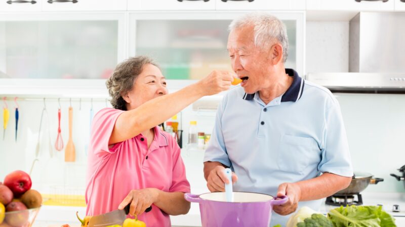 Nutrition Tips for Seniors: How to Lower Blood Pressure Through Healthy Eating